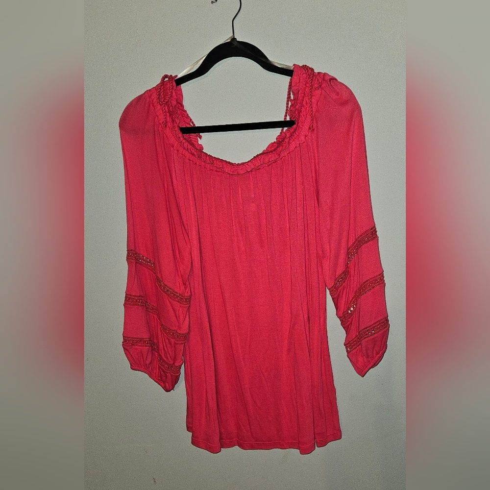 CROWN & IVY Peasant top HOT Pink